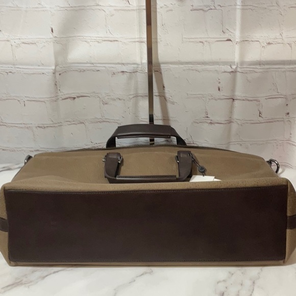 NWT Brahmin Beckett Taupe Smithfield Genuine Leather - Picture 4 of 5